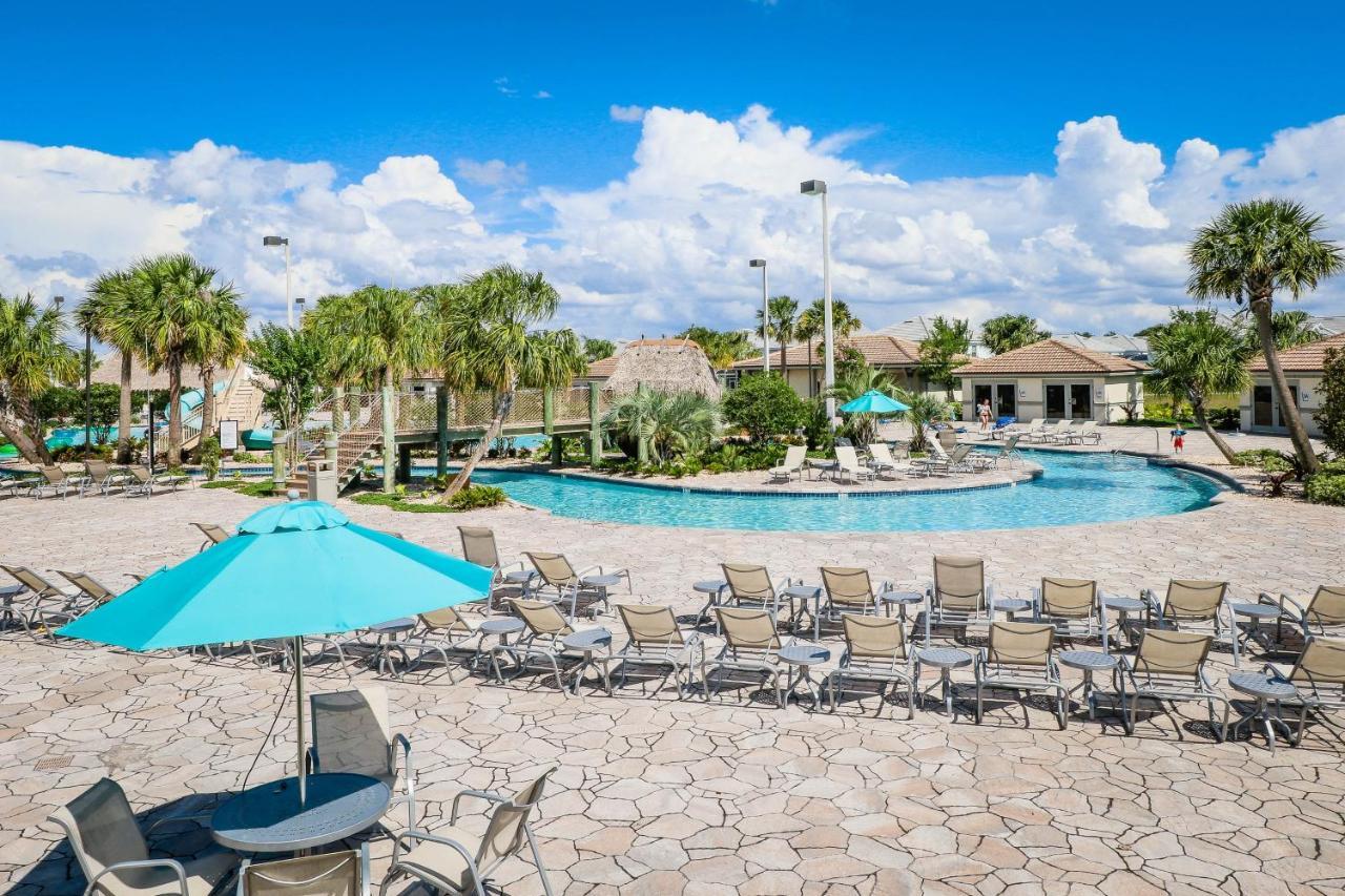Sky View Mansion Villa Davenport Exterior photo